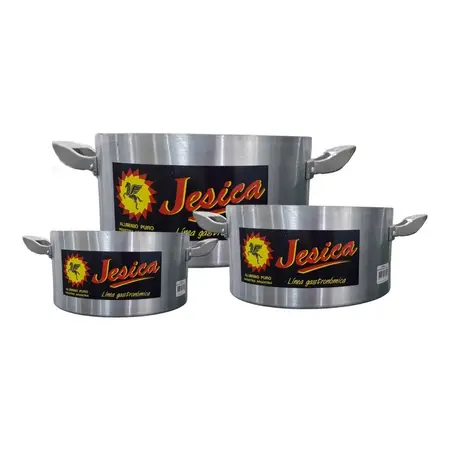 Set X 3 Cacerolas Gastronómicas De Aluminio 22 + 26 + 32 Cm Plateado